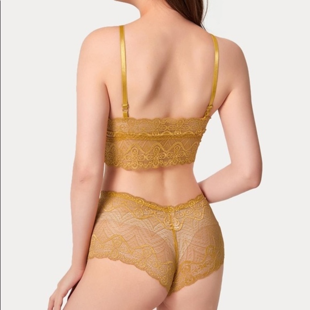 New Sexy Yellow Lace Lingerie Set​ - Picture 2 of 6